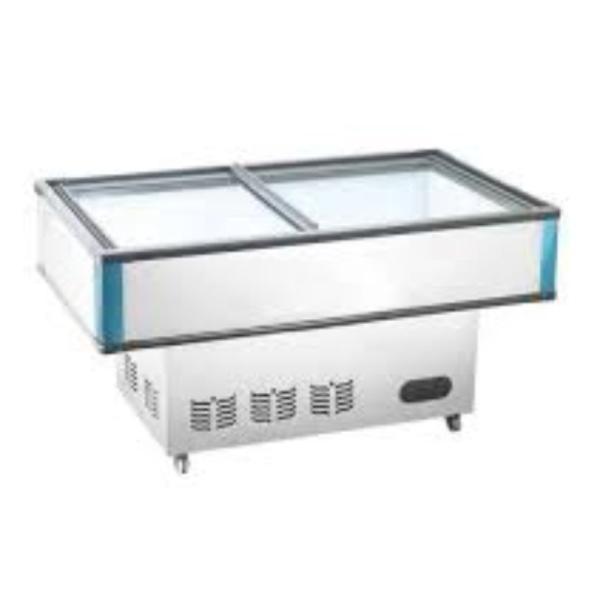 Widened Island Freezer with Thickened Foam Layer
